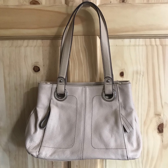 Tignanello Handbags - Tignanello pebbled leather handbag satchel purse